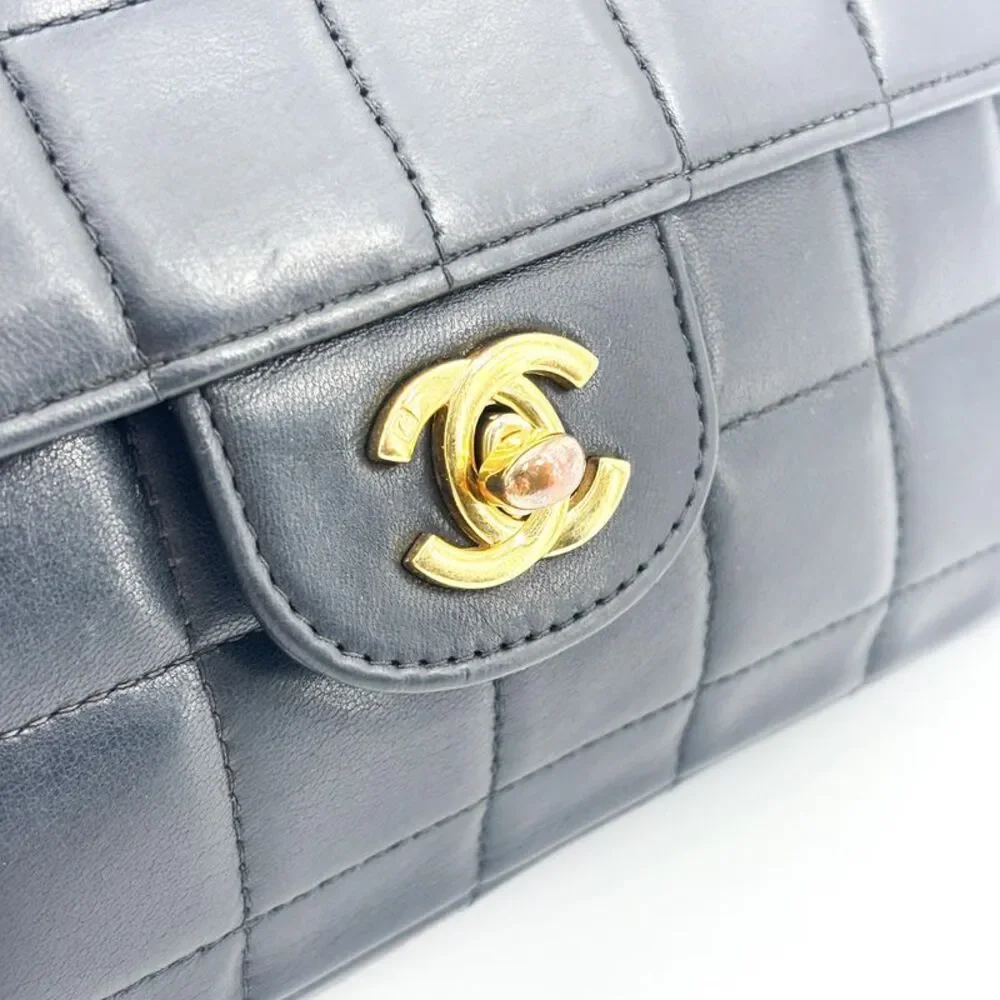 CHANEL delivery duty